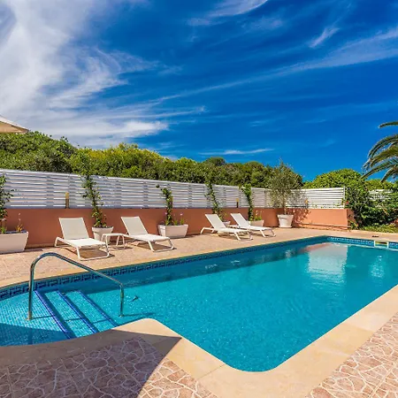 Calita Vila Punta Prima (Menorca)